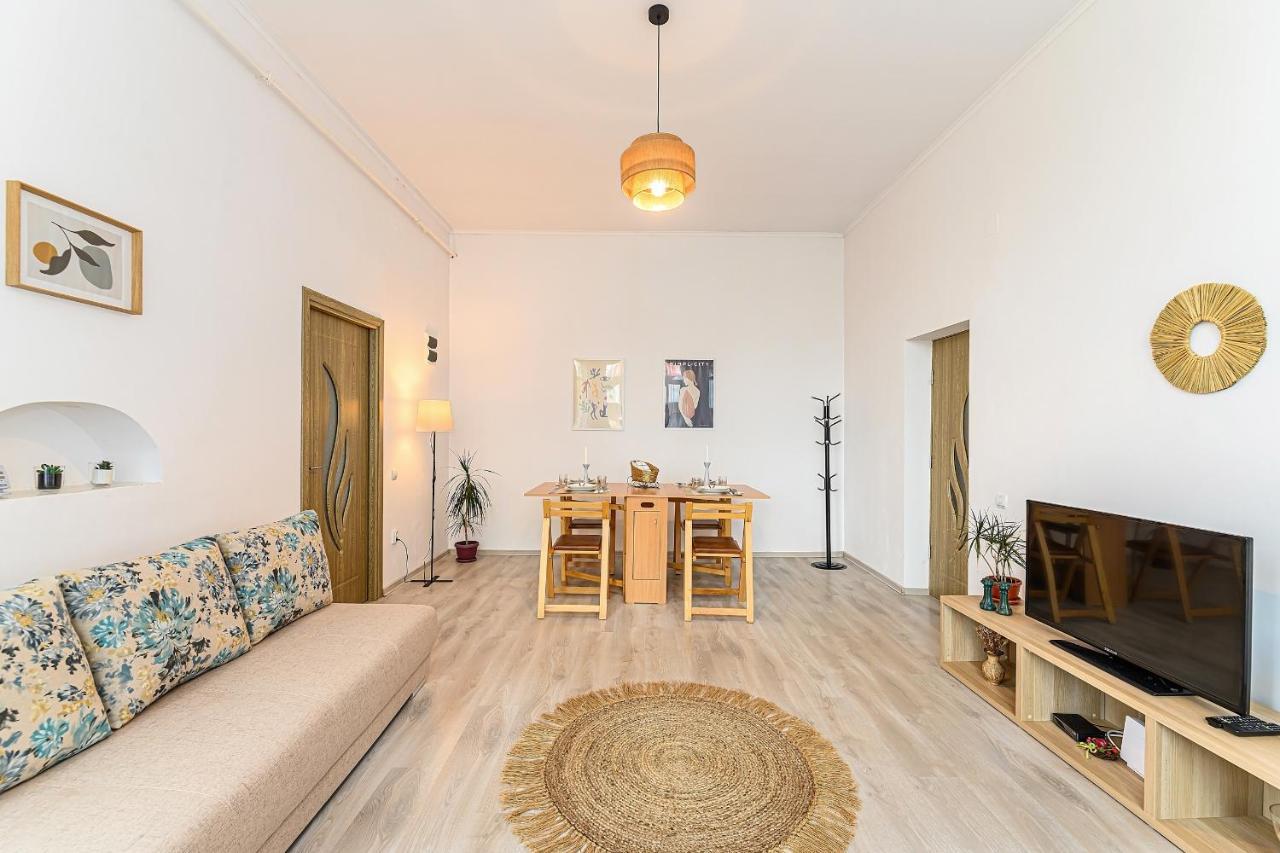 Mountain Oasis Apartment Sinaia Ngoại thất bức ảnh